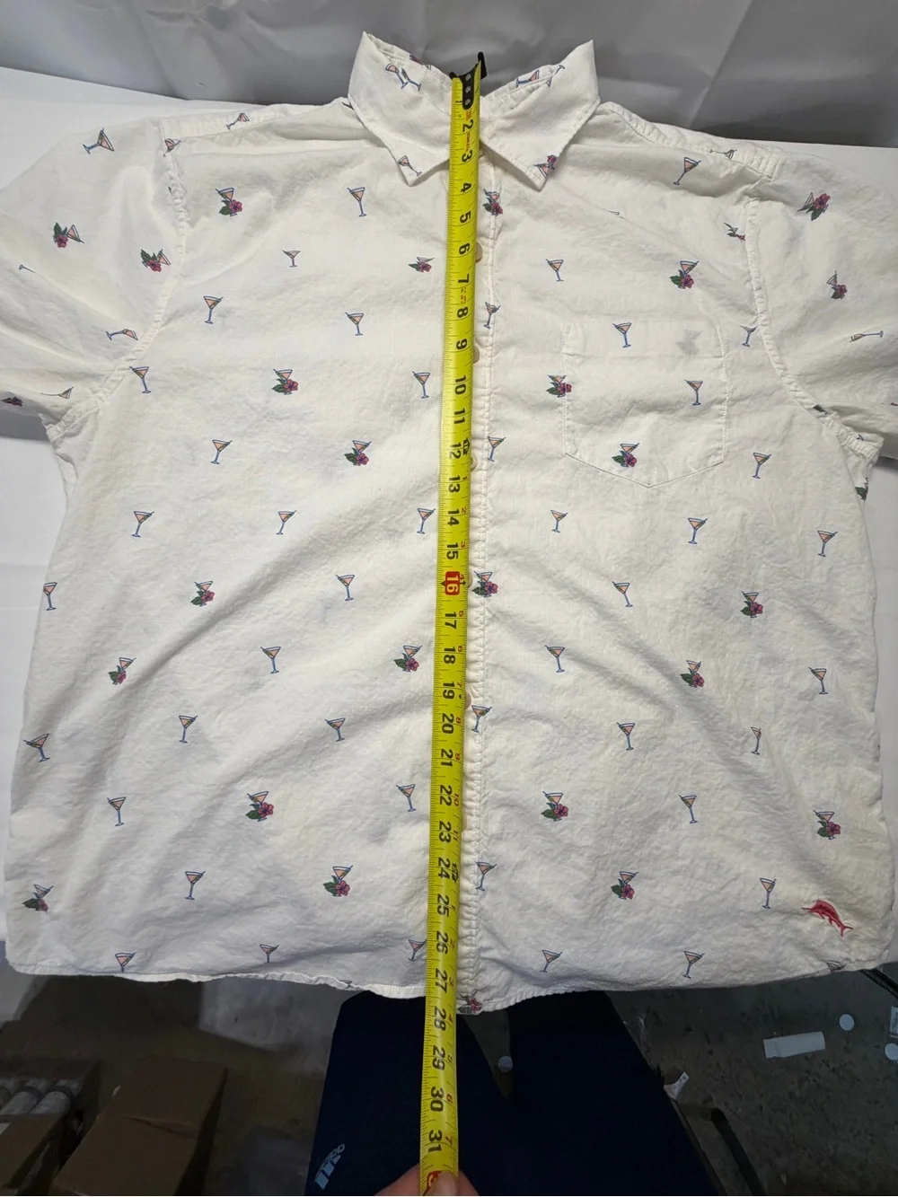 Tommy Bahama Men's Short Sleeve White Cocktail Hawaiian Shirt Size XL - Picture 8 of 9